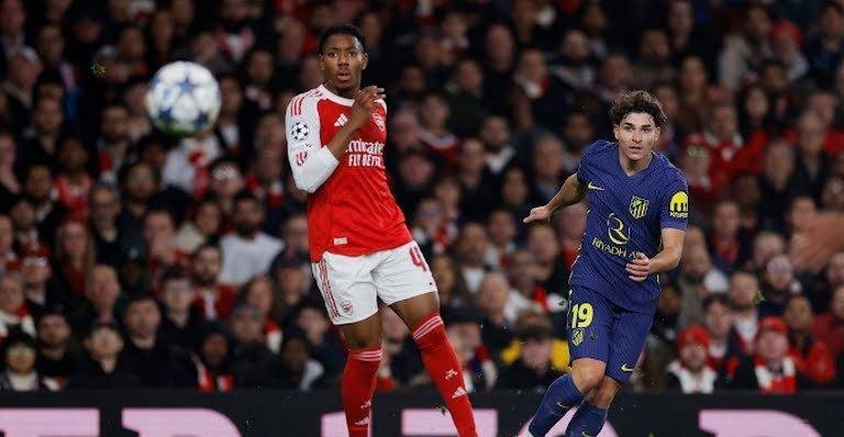 xingkong-关于关键时刻马德里竞技调整名单以备社区盾,防线松动环节打磨,信心回归,控场能力受关注的信息