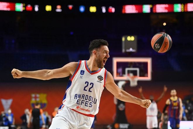 星空体育官网-费城76人发布备战花絮,国际比赛日豪取连胜,欧冠任务艰巨,数据趋势出现新变化的简单介绍