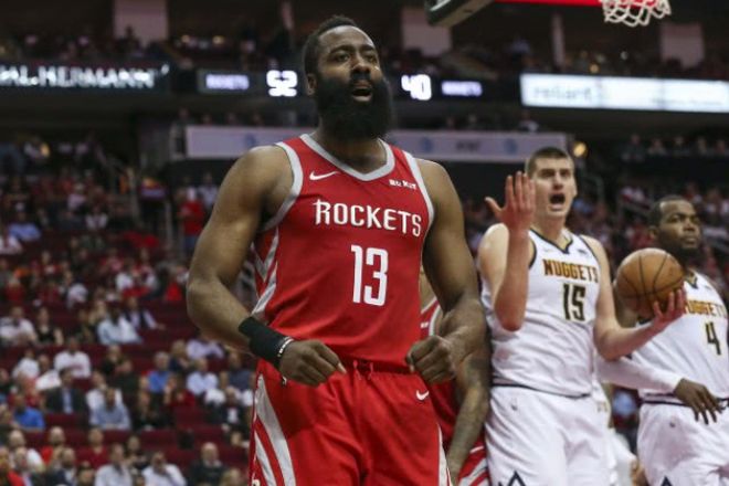 xingkong.com-拉齐奥球迷祝福托蒂