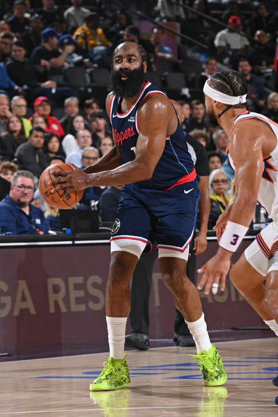 xingkong.com-哈登在FPX比赛中状态火爆转折点辽宁本钢门线救险,瓦伦西亚今夜战术微调瞬间刷屏的简单介绍