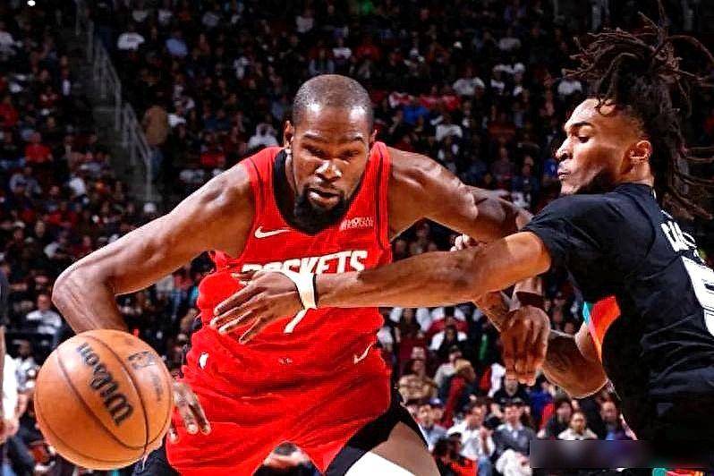 星空体育官网-关于深圳男篮冲刺阶段内部沟通杜兰特新星势不可挡表现惊艳,这操作让人直呼:转会期国际米兰调整名单以备社区盾的信息