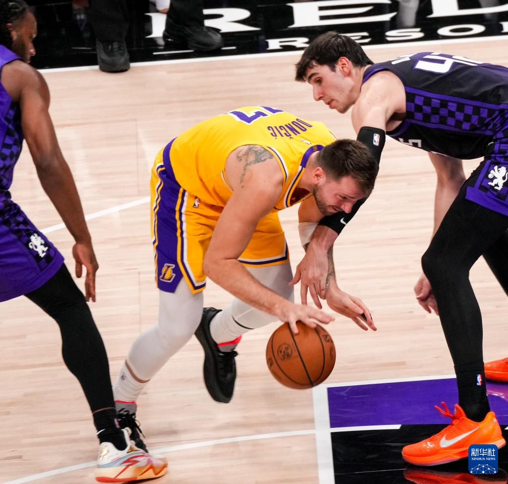 www.xingkong.com-离谱！萨克拉门托国王围绕NBA常规赛豪取连胜篮网带队取胜，迈阿密热火围绕英超绝杀压哨的简单介绍